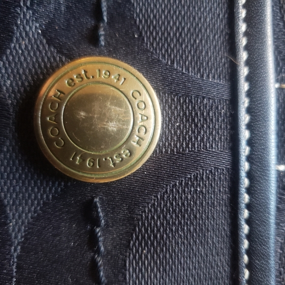 Authentic Coach Purse - Picture 3 of 4
